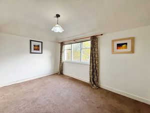 Photo 6- click for photo gallery